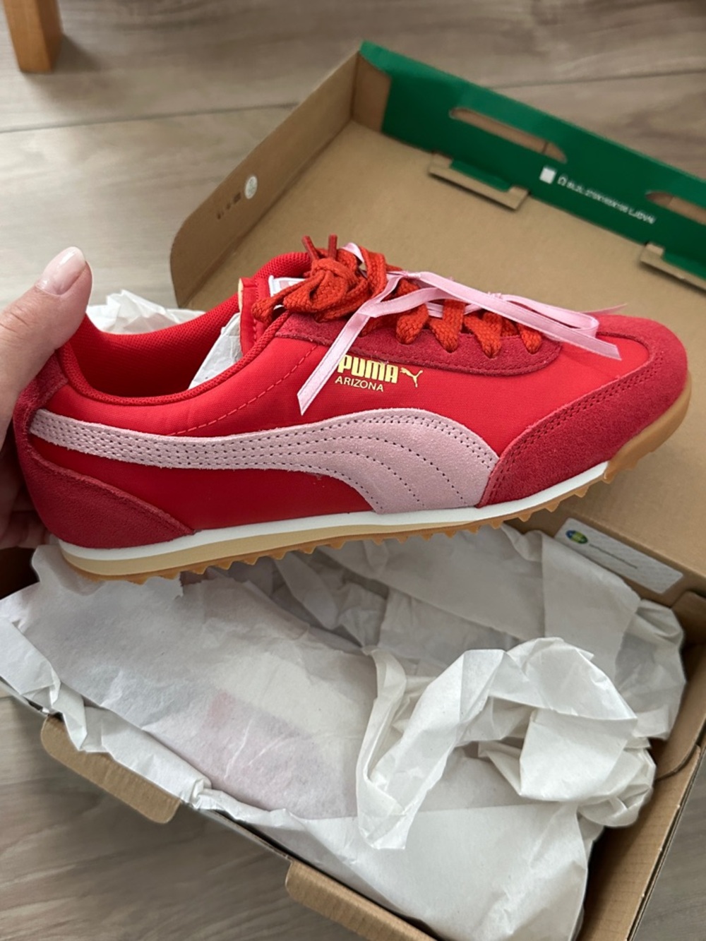 Puma Arizona Women's Red & Pink Retro Runner